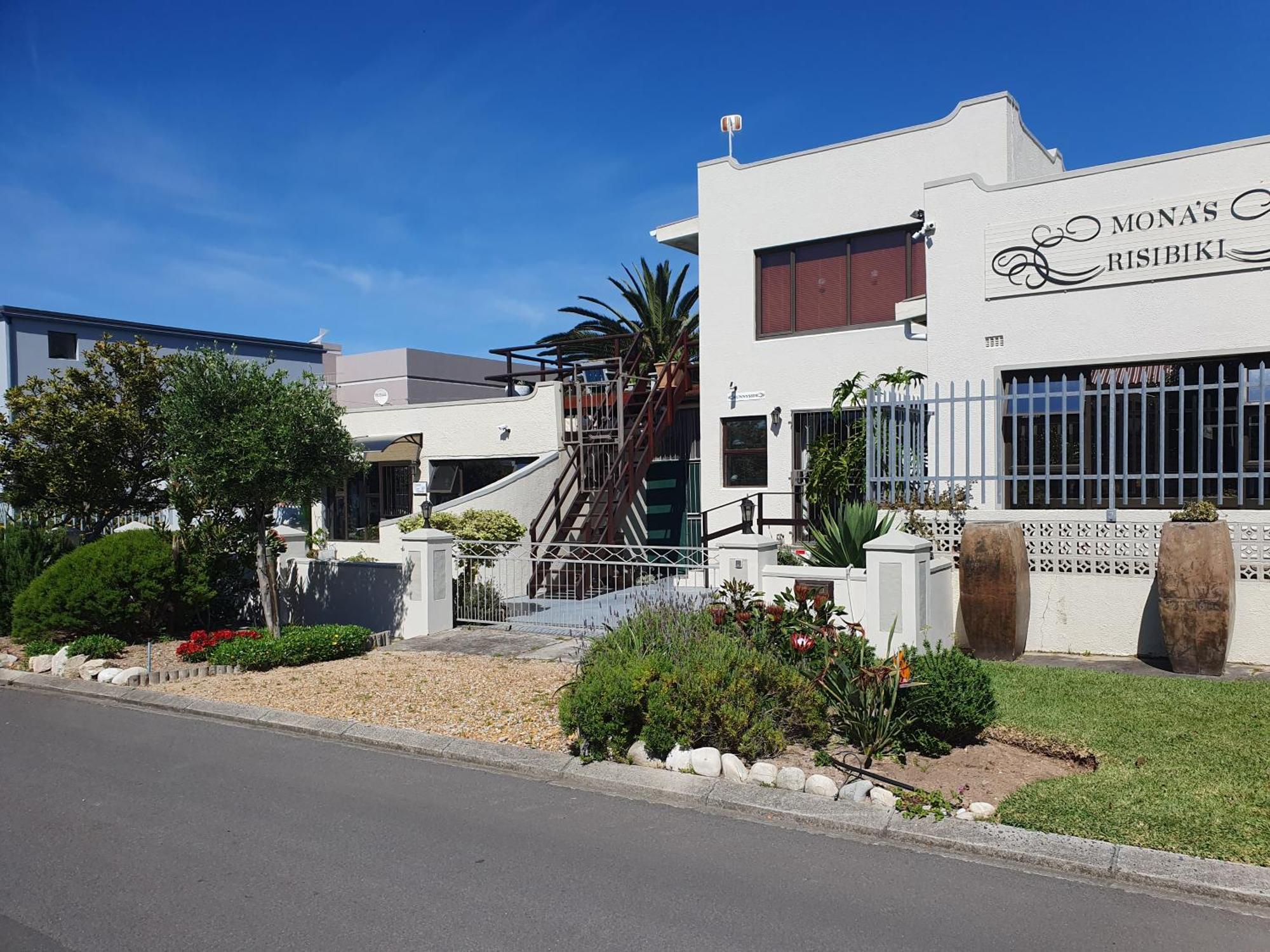 Monas Risibiki Westside Bed & Breakfast Kleinmond Exterior photo